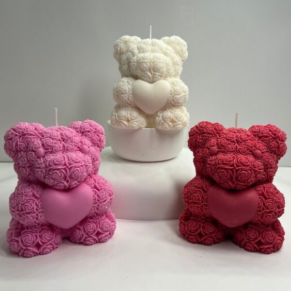 Handmade Rose Teddy Candles in pastel colours, crafted with eco-friendly soy wax and tiny rose details — perfect for décor and gifting.