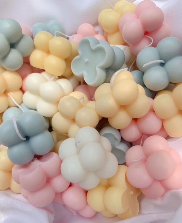 Handmade 2D Bubble Candle crafted from eco-friendly soy wax — ideal for minimal home décor, modern spaces, and gifting.